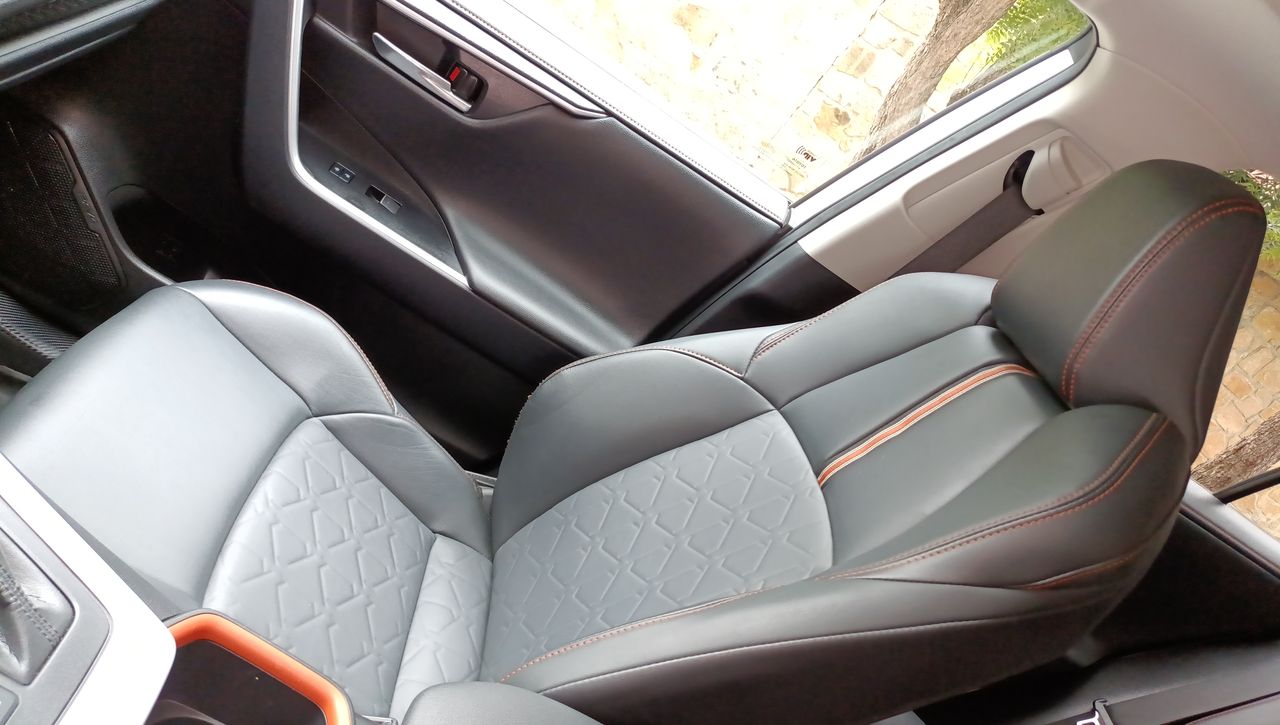 2024 Toyota RAV4 2.5 Adventure At