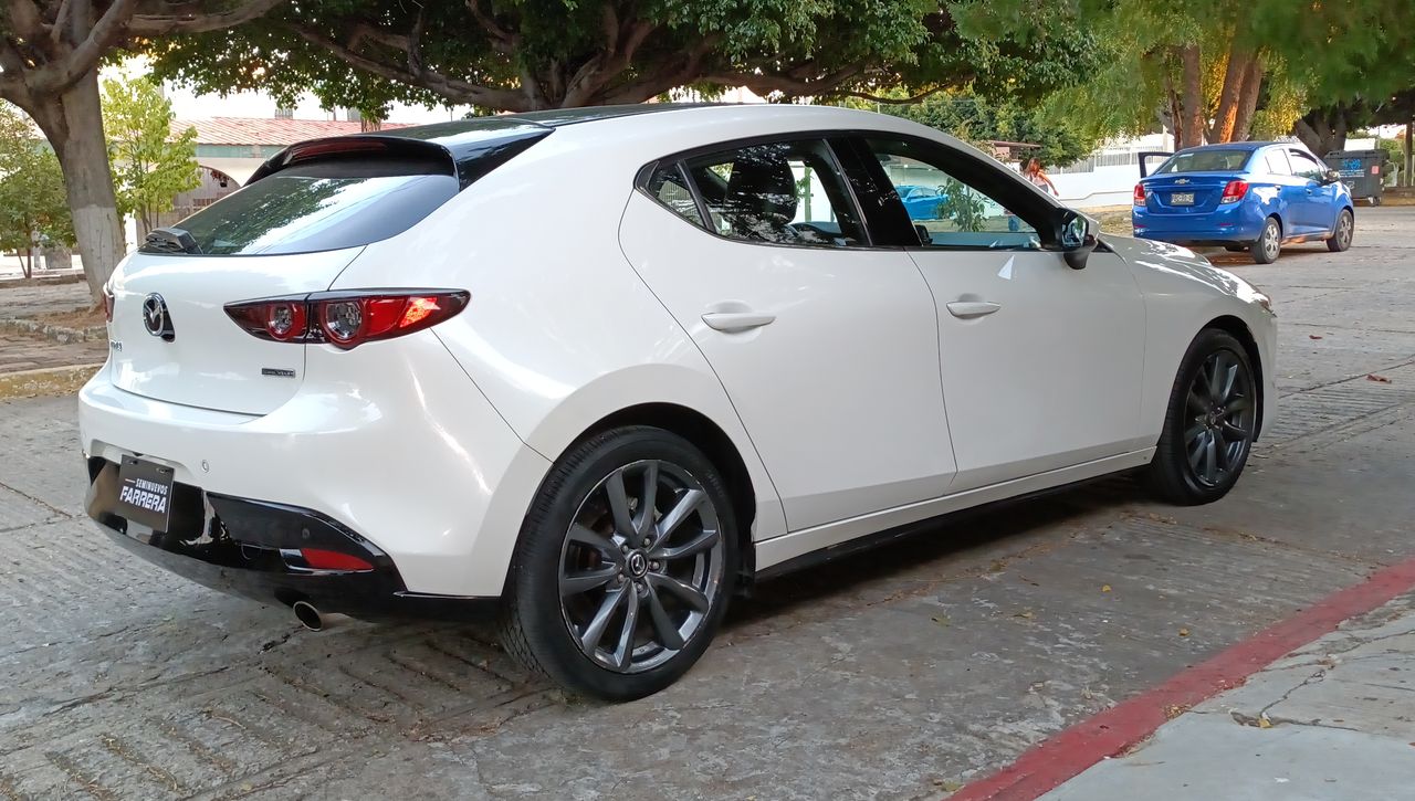 2020 Mazda Mazda 3 2.5 i Grand Touring Hb At
