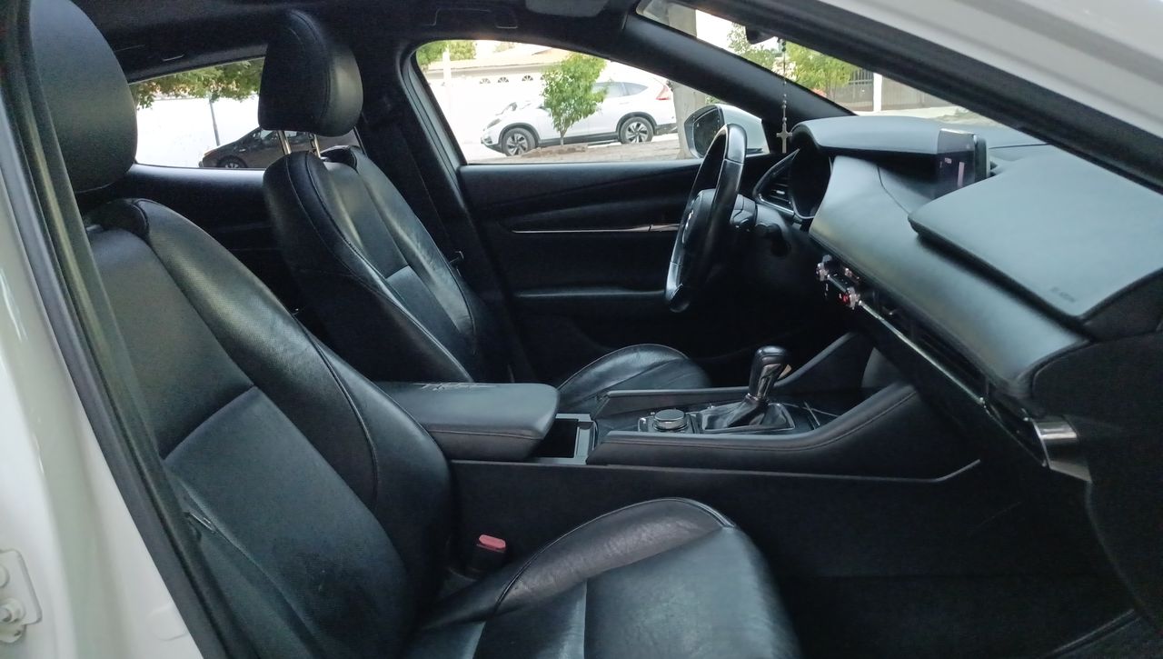 2020 Mazda Mazda 3 2.5 i Grand Touring Hb At