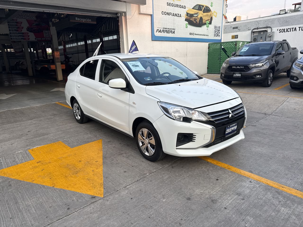2024 Mitsubishi Mirage 1.2 Glx Mt