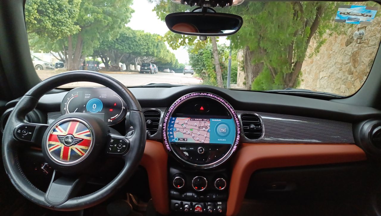 2022 MINI Cooper Convertible Iconic At